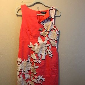 Chetta B sunhee dress size 6, pink with flowers